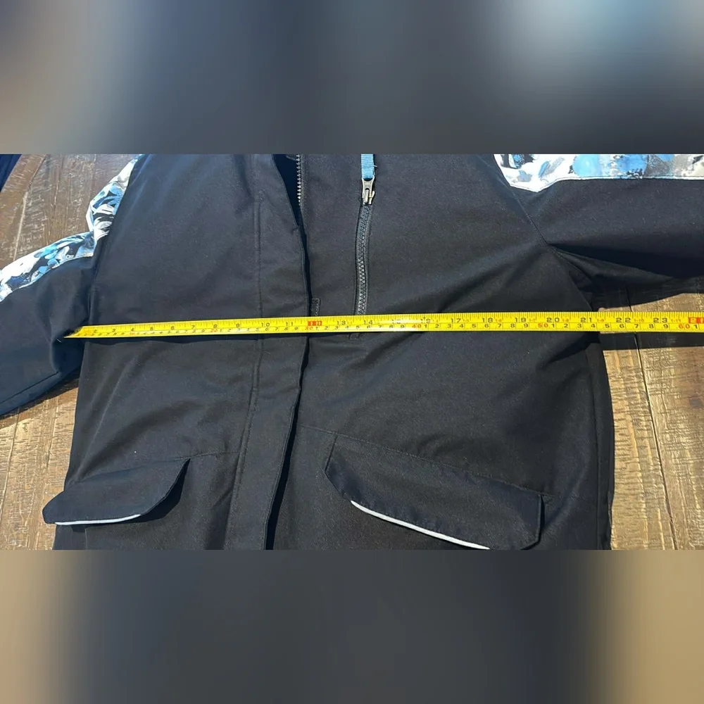 Swiss Tech Kids Winter Coat Black and Blue Abstract Design Zip Out Liner‎ Unisex